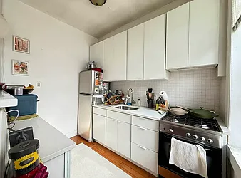 Rented by Doorway NYC, LLC