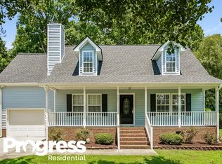 601 Quest Ridge Dr, Fuquay Varina, NC 27526