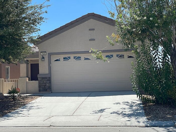 1st image of 7609 Chaffinch St