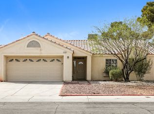 4705 Wild Oak Way, North Las Vegas, NV 89031