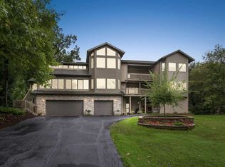 1807 Sandalwood Ln, Johnsburg, IL 60051