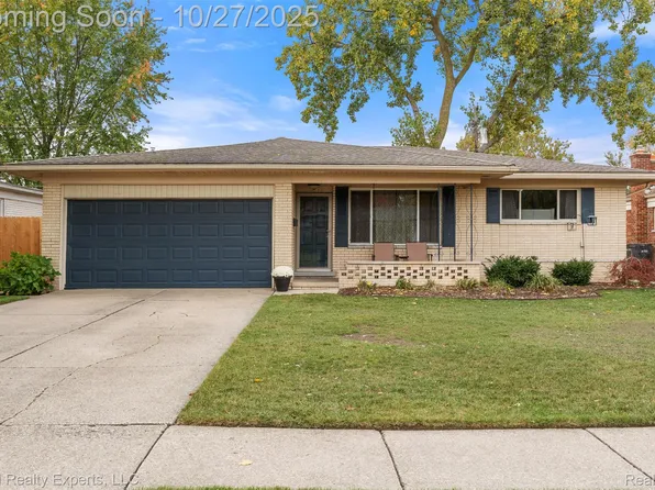 33775 Shelley Lynne Dr, Sterling Heights, MI 48312
