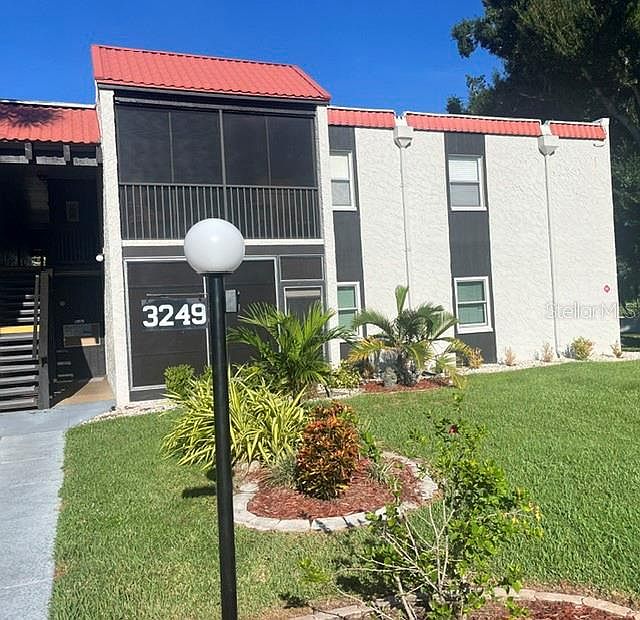 1st image of 3249 BENEVA ROAD #103