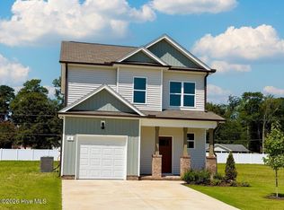 61 W Coulter Ct, Selma, NC 27576