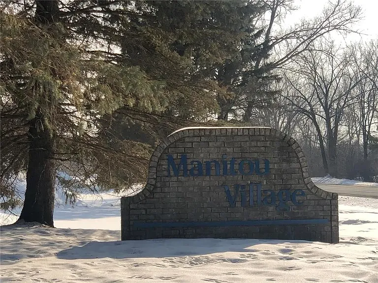 3173 Manitou Dr — Photo 12