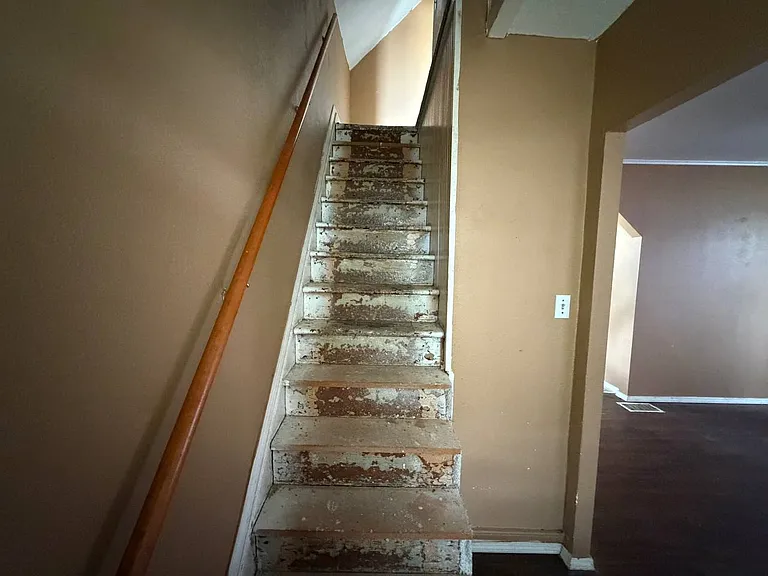 602 18th Ave — Photo 33