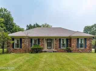 803 Surrey Ln, Louisville, KY 40223