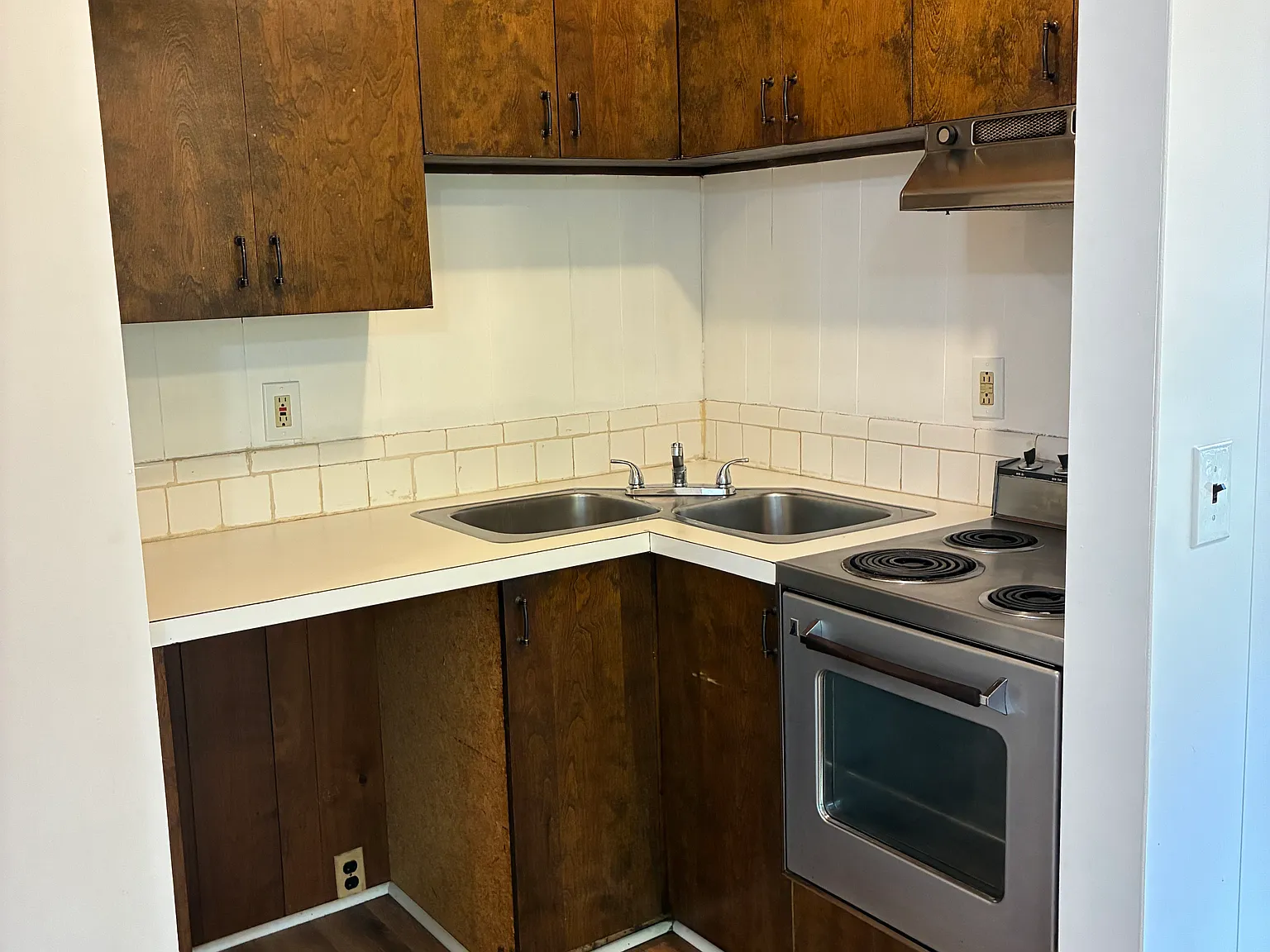 Studio, 500 sqft, $900 — Photo 4