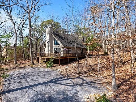 2nd image of 245 Pheasant Rd