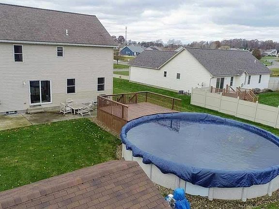 5th image of 10281 Midway Dr