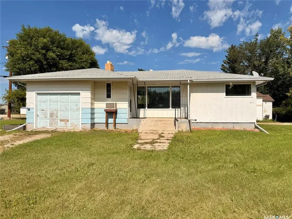 201 Ottawa STREET, Davidson, SK S0G 1A0