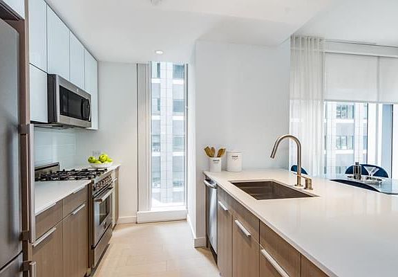 3rd image of 242 W 53rd St APT 17G