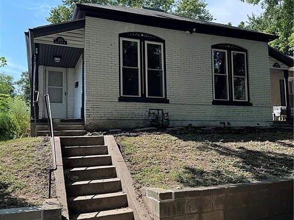 2nd image of 2108 S 14th St
