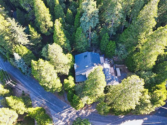 2nd image of 23891 Lakeview Dr