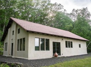 269 Westwood Rd, Woodbury, CT 06798