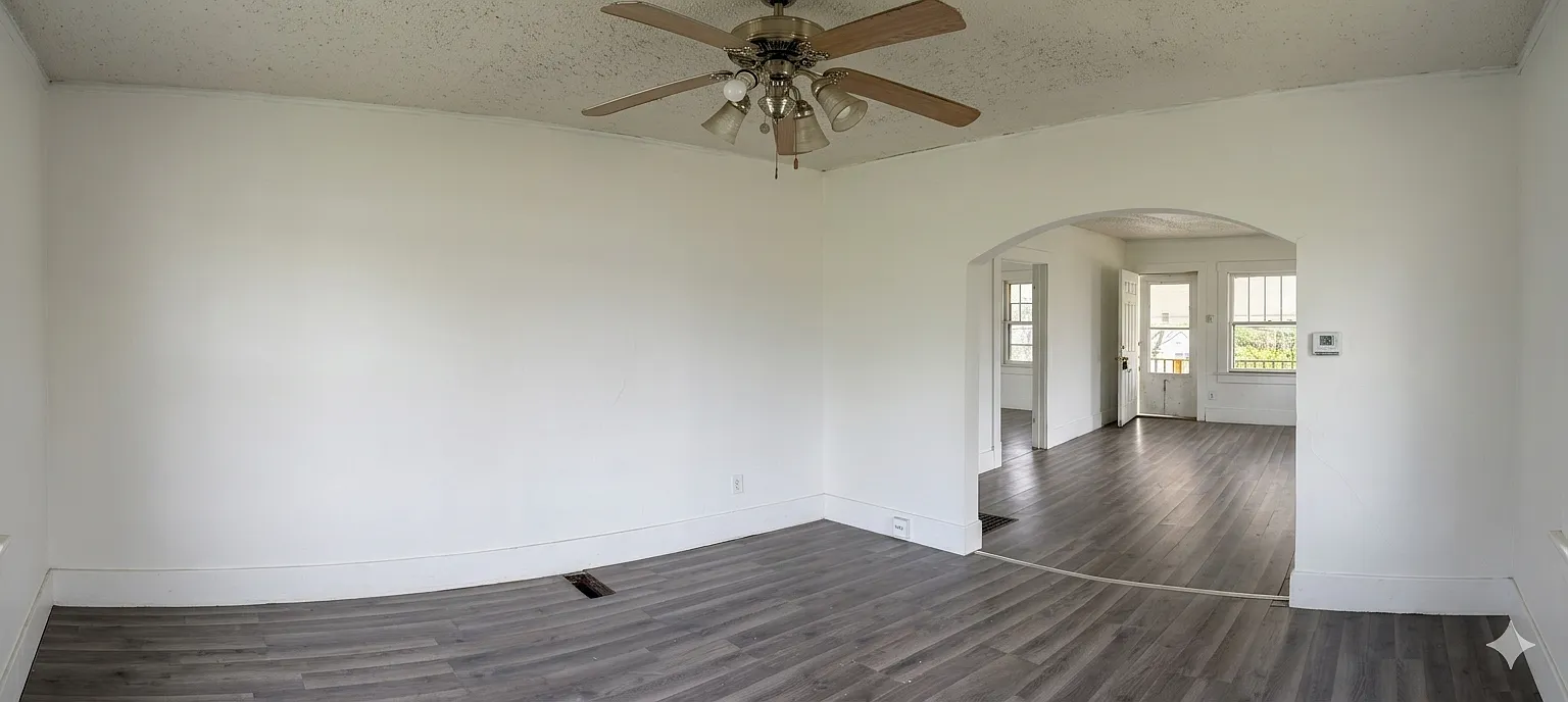 FA 43 830 East Rogers Avenue - 1 — Photo 2