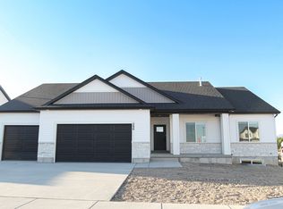 296 W 470 N, Smithfield, UT 84335