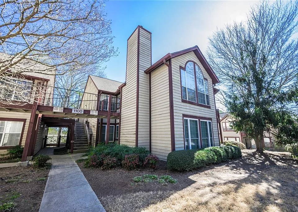 1107 Sandy Lane Dr