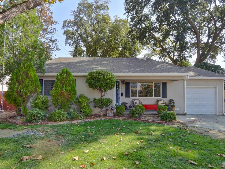 1st image of 22 Casa Linda Dr