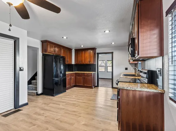 20143 Bloss Ave, Hilmar, CA 95324