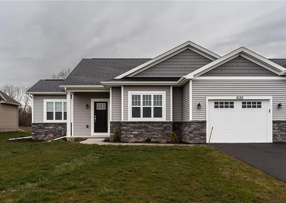 1st image of 5125 Red Oak Ln