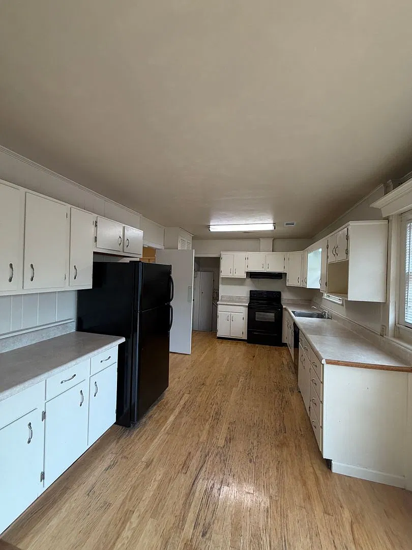 White Oak 2819 — Photo 4