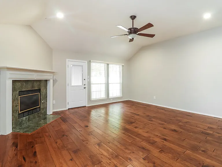 7824 Blossom Dr — Photo 4