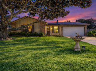 1000 Quail Hollow Dr, Mary Esther, FL 32569