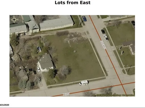 239 & 239-1/2 7th St, Spearfish, SD 57783