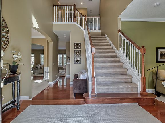 2nd image of 1081 Eagle Point Dr