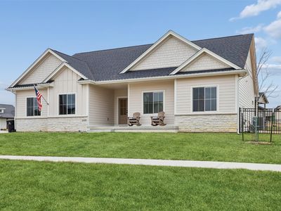 1422 Sky View Blvd, Huxley, IA, 50124