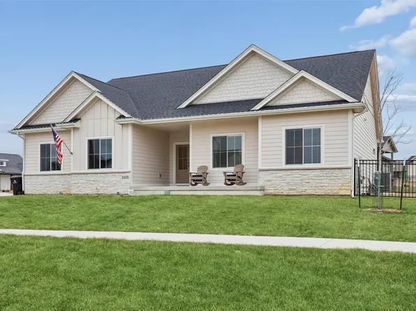 1422 Sky View Blvd, Huxley, IA 50124