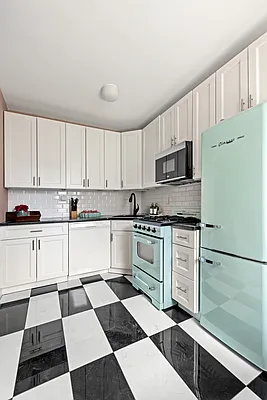 Kitchen, photo 1