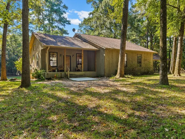 2721 Kelley Rd, Livingston, TX 77351