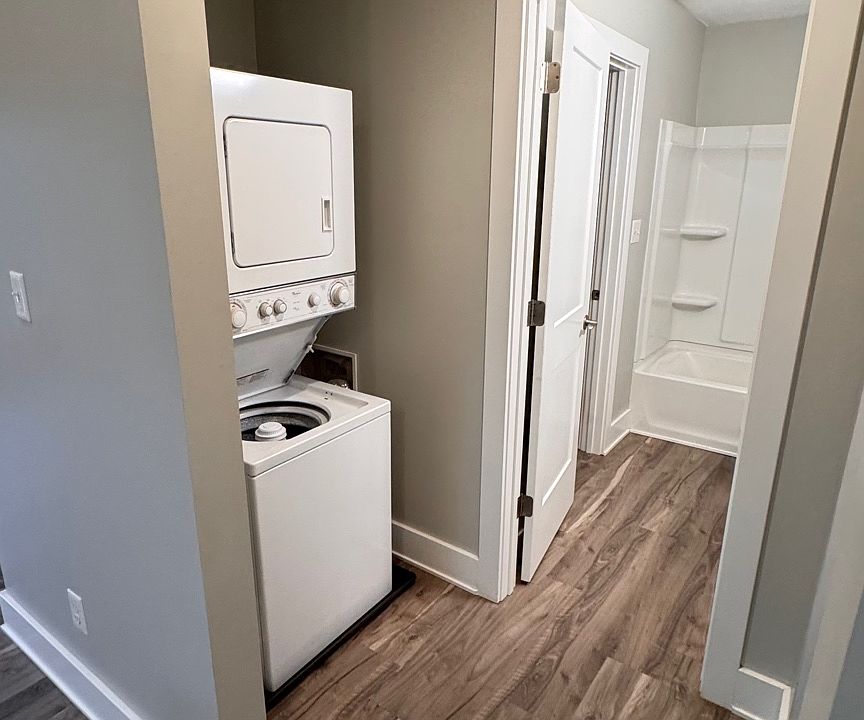 In-unit stacked washer & dryer included