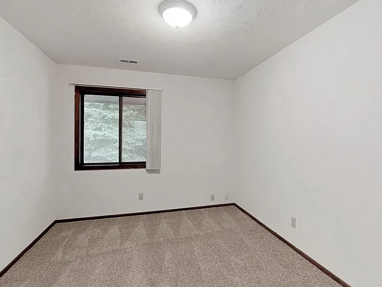 Fontenelle Hills — Photo 144