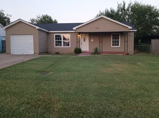 417 NW 31st St, Lawton, OK 73505