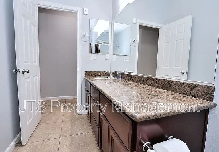 4086 Pinoche Peak Way — Photo 22
