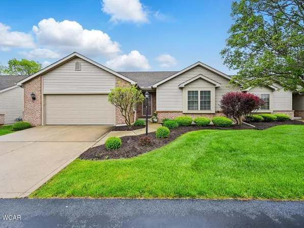 295 Brookview Ct, Lima, OH 45801