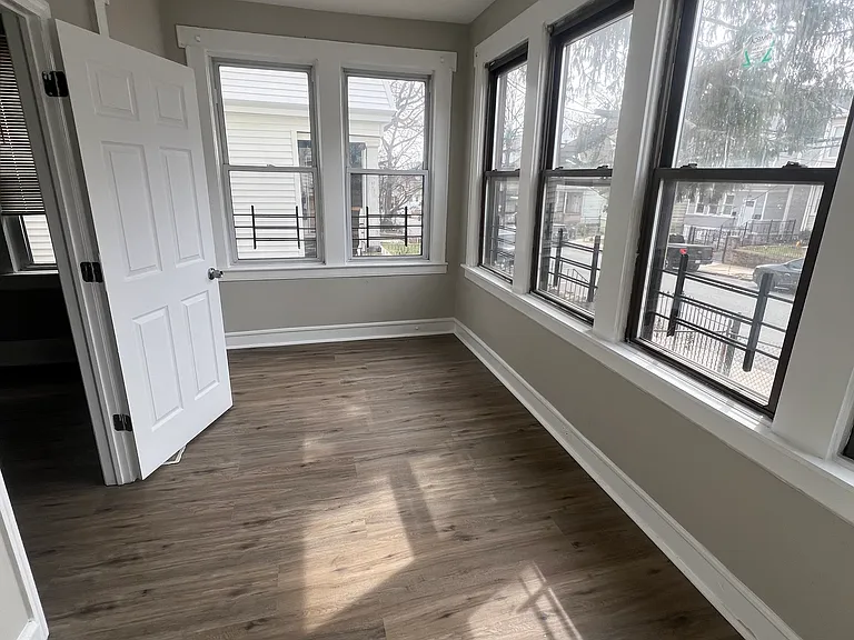 203 Renner Ave #1A — Photo 10