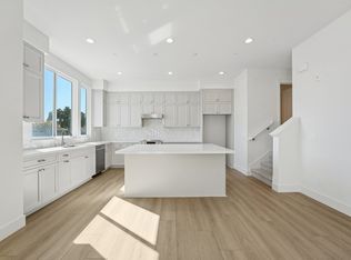 1933 Grand St, Alameda, CA 94501