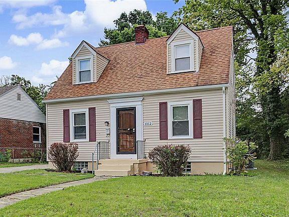 2nd image of 1312 Canfield Ave