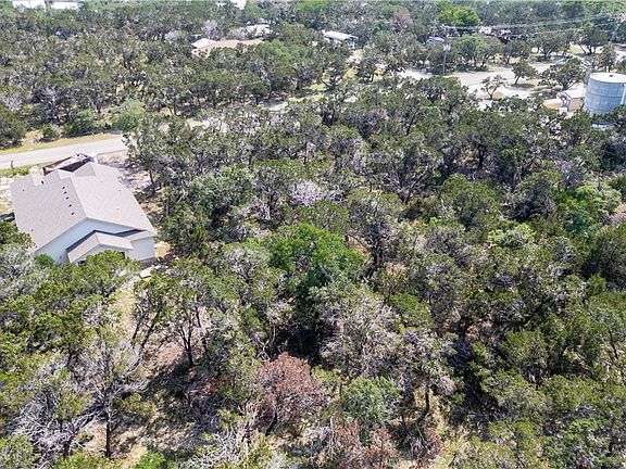 3rd image of 6136 Tanglewood Trl