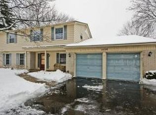2230 Lost Tree Way, Bloomfield Hills, MI 48304