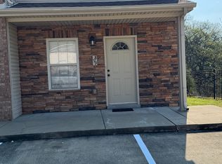 899 Branch Rd, Clarksville, TN 37043