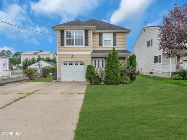 11 Atlantic Avenue, Aberdeen, NJ 07747