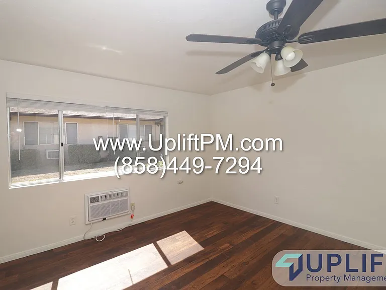 820 Scranton St #G — Photo 2