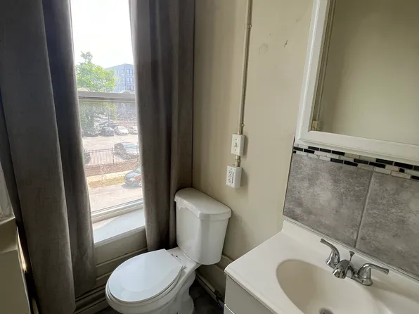 2600 Maryland Ave APT B, Baltimore, MD 21218