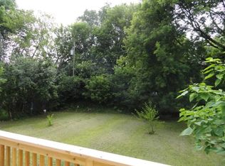 1699 Stanich Pl N, Maplewood, MN 55109