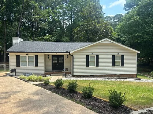 1437 Huntly Ct Photo 1